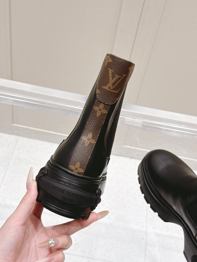 l0vis Vvtt0n boots